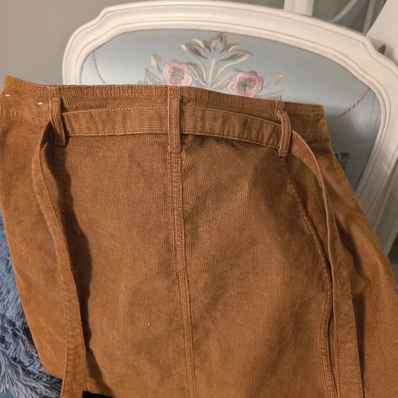 America Eagle corduroy skirt size 10 - Picture 3 of 4